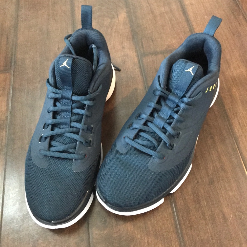 Like New Men’s Jordan’s